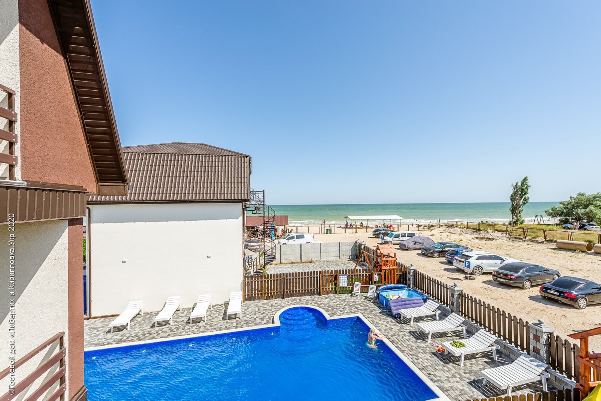 гостевой дом «LIBERTY», Кирилловка. Фото 3