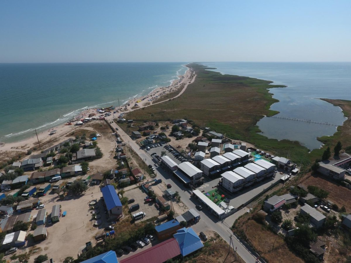 база отдыха «Azov le Chalet», Кирилловка. Фото 14