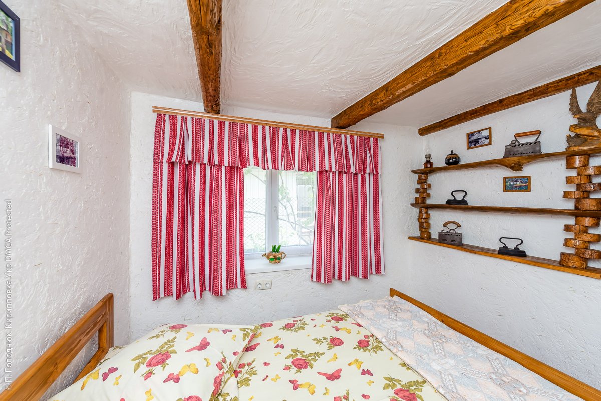 частный сектор «Гостевой Дом «Батькивська Хата»», Кирилловка. Фото 9