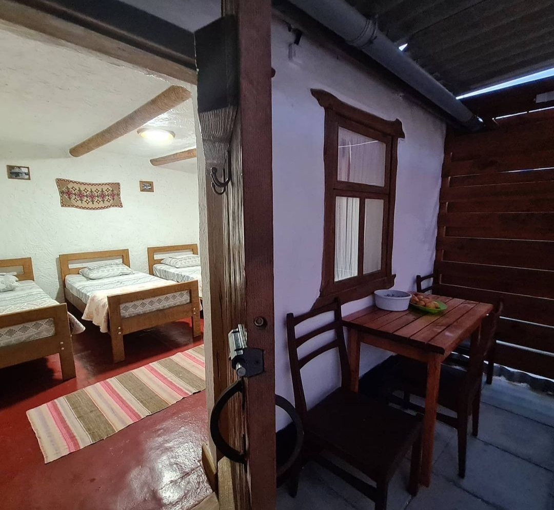 частный сектор «Гостевой Дом «Батькивська Хата»», Кирилловка. Фото 3