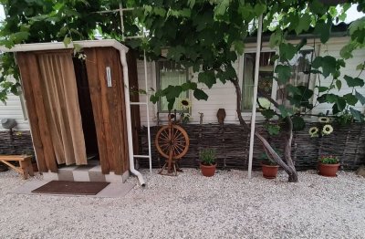 частный сектор Гостевой Дом «Батькивська Хата» Кирилловка