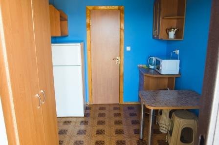 Люкс №2 (1 Корпус) однокомнатный, база отдыха «Ялта», Кирилловка. Фото 5