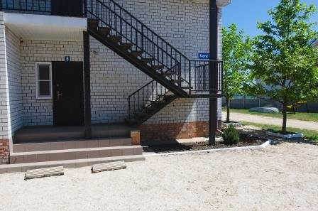 Люкс №6 (1 Корпус) однокомнатный, база отдыха «Ялта», Кирилловка. Фото 6