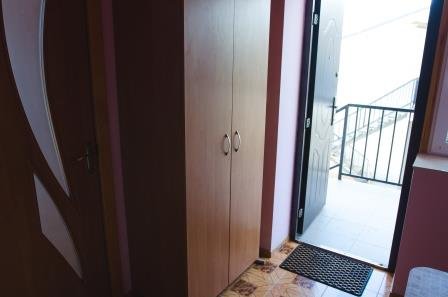 Люкс №8 (1 Корпус) однокомнатный, база отдыха «Ялта», Кирилловка. Фото 5