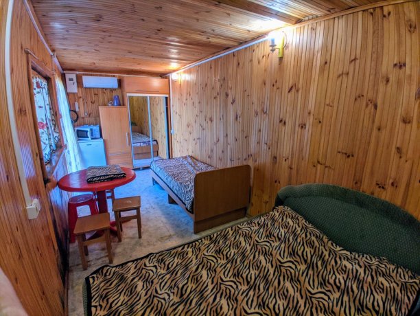 Домик Вагончик однокомнатный, база отдыха «Ялта», Кирилловка. Фото 2