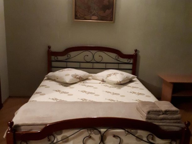 Люкс №4 однокомнатный, гостевой дом «Гостевой Дом 170», Кирилловка. Фото 1