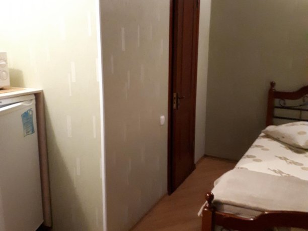 Люкс №4 однокомнатный, гостевой дом «Гостевой Дом 170», Кирилловка. Фото 8