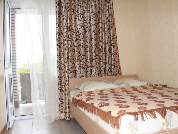 Стандарт №2 однокомнатный, гостевой дом «Гостевой Дом 170», Кирилловка. Фото 1