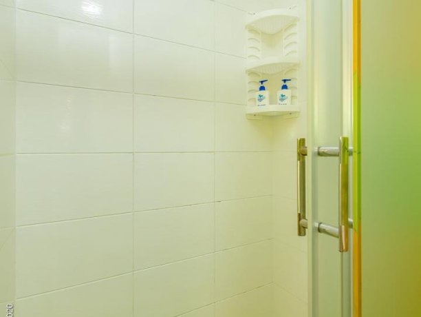 Люкс №1  VIP однокомнатный, гостевой дом «Гостевой Дом 170», Кирилловка. Фото 7