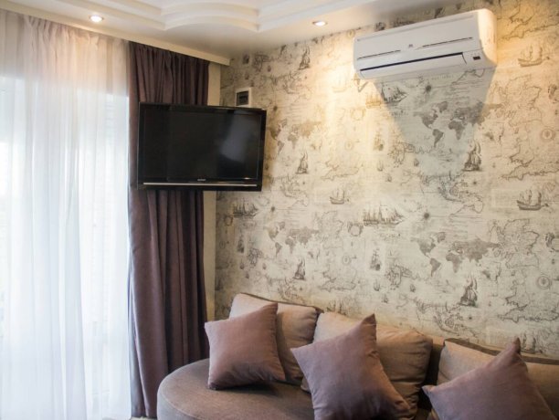 Люкс №3  VIP однокомнатный, гостевой дом «Гостевой Дом 170», Кирилловка. Фото 6