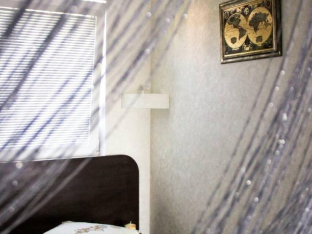 Люкс №3  VIP однокомнатный, гостевой дом «Гостевой Дом 170», Кирилловка. Фото 2