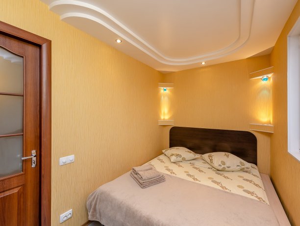 Люкс №4 VIP двухкомнатный, гостевой дом «Гостевой Дом 170», Кирилловка. Фото 9