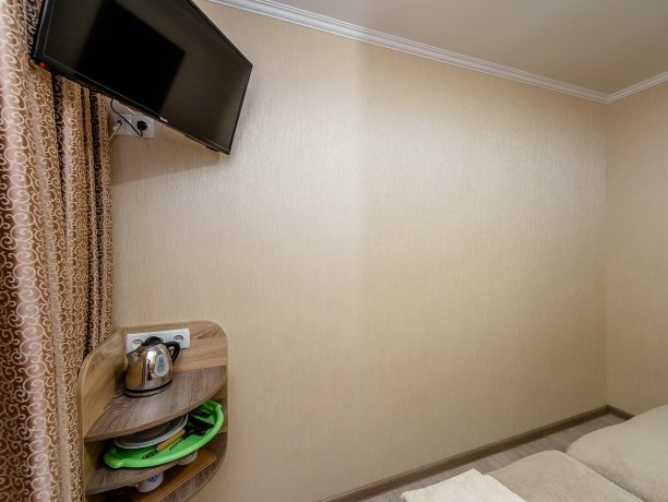 Люкс №2 однокомнатный, гостевой дом «Гостевой Дом 170», Кирилловка. Фото 3