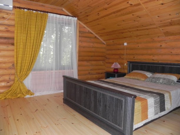 Апартаменты №102 10кор. трехкомнатный, база отдыха «АННА SPA», Кирилловка. Фото 1