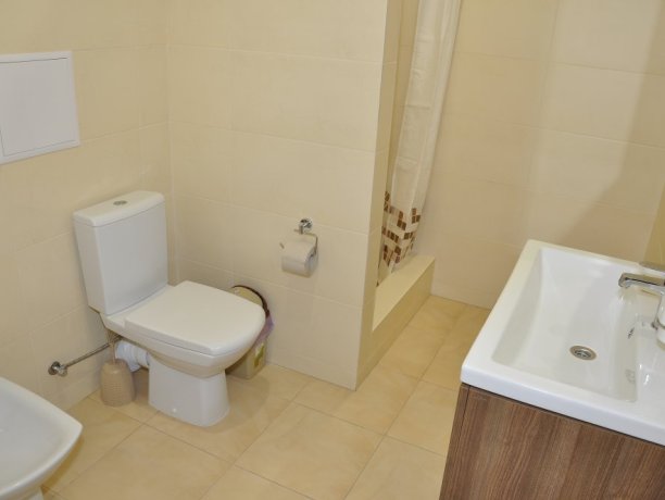 Suite №201* однокомнатный, база отдыха «Променад», Кирилловка. Фото 1