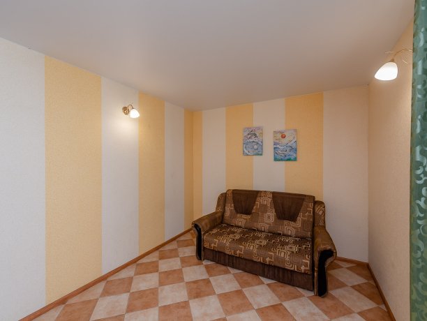 Апартаменты №3 трехкомнатный, база отдыха «ADMIRAL», Кирилловка. Фото 19