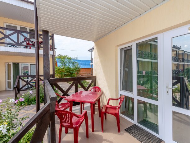 Люкс плюс №26 (3корп.) однокомнатный, база отдыха «ADMIRAL», Кирилловка. Фото 9