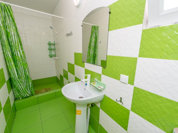 Люкс плюс №28 (3корп.) однокомнатный, база отдыха «ADMIRAL», Кирилловка. Фото 7