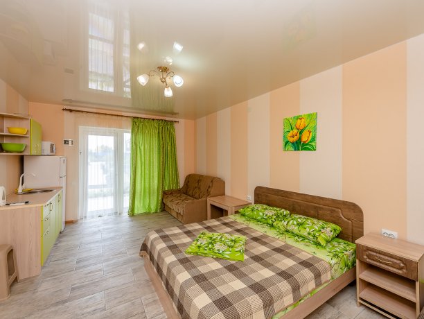 Люкс плюс №29 (3корп.) однокомнатный, база отдыха «ADMIRAL», Кирилловка. Фото 1