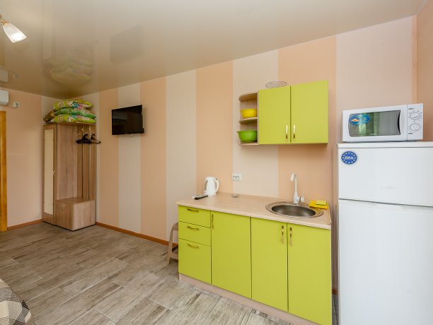 Люкс плюс №30 (3корп.) однокомнатный, база отдыха «ADMIRAL», Кирилловка. Фото 3