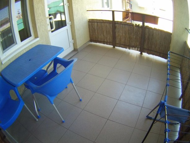 Люкс №56 двухкомнатный, база отдыха «Кипарис», Кирилловка. Фото 1