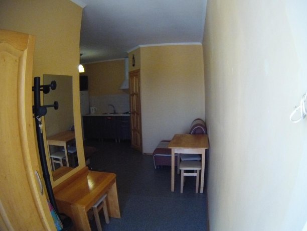 Люкс №56 двухкомнатный, база отдыха «Кипарис», Кирилловка. Фото 6