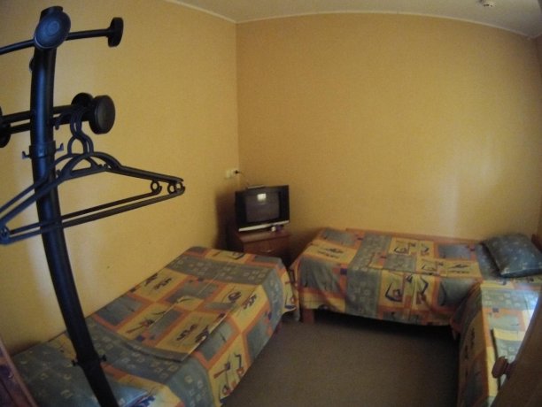 Стандарт №47 однокомнатный, база отдыха «Кипарис», Кирилловка. Фото 3