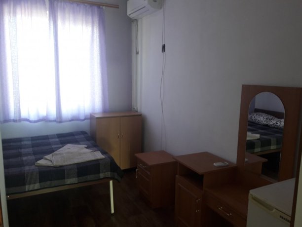 Люкс №9 однокомнатный, гостевой дом «Лагуна», Степановка первая. Фото 1