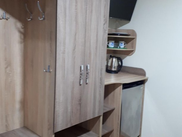 Люкс №7 однокомнатный, гостевой дом «Гостевой Дом 170», Кирилловка. Фото 4