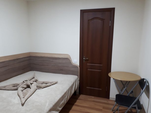 Люкс №7 однокомнатный, гостевой дом «Гостевой Дом 170», Кирилловка. Фото 1