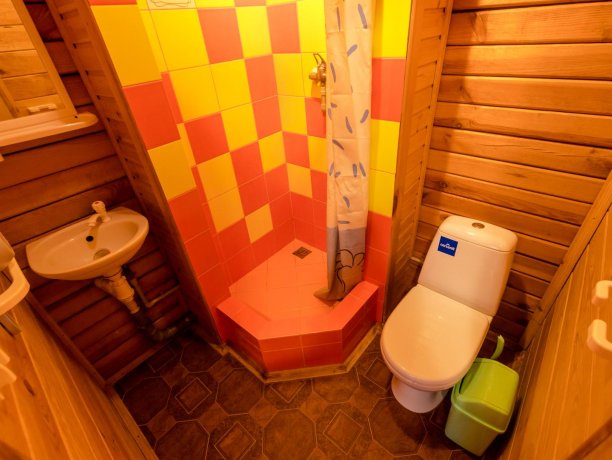 Коттедж №22 однокомнатный, база отдыха «Солнышко», Кирилловка. Фото 4