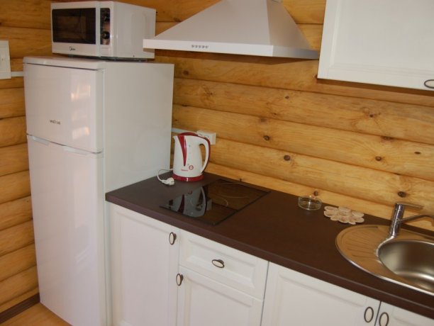 Люкс №25 (сруб) однокомнатный, база отдыха «Акварель», Кирилловка. Фото 6