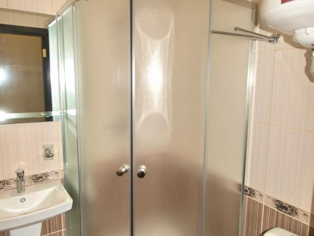 Студия №59 однокомнатный, база отдыха «Акварель», Кирилловка. Фото 3