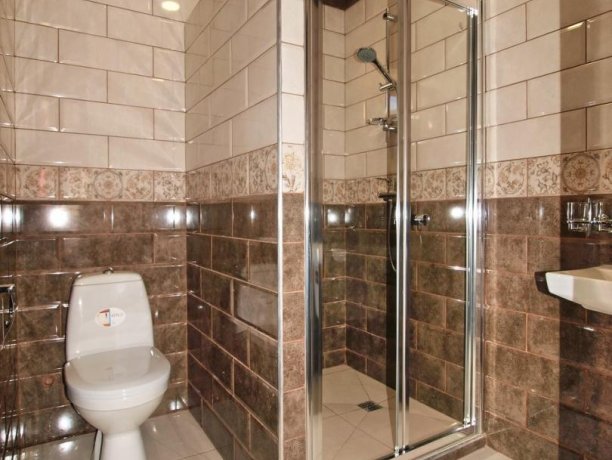 Люкс №72 однокомнатный, база отдыха «Акварель», Кирилловка. Фото 6