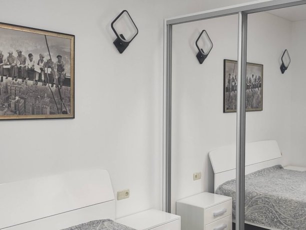 Люкс №165 однокомнатный, база отдыха «Водный мир», Кирилловка. Фото 3