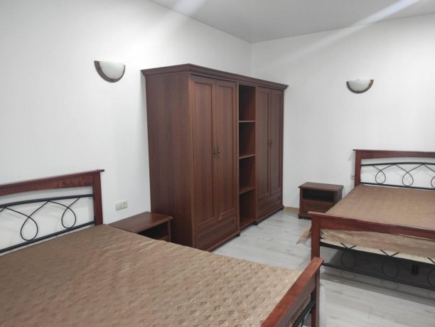 Люкс №127 однокомнатный, база отдыха «Водный мир», Кирилловка. Фото 1