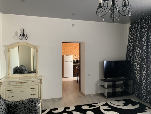 Люкс №117 * 2-х ком. двухкомнатный, база отдыха «Водный мир», Кирилловка. Фото 2