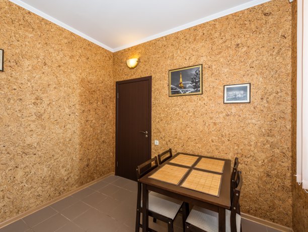 Люкс №101 2-х ком. двухкомнатный, база отдыха «Водный мир», Кирилловка. Фото 3