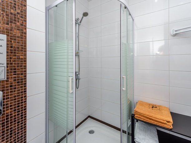 Люкс + №2 однокомнатный, база отдыха «Azov le Chalet», Кирилловка. Фото 6