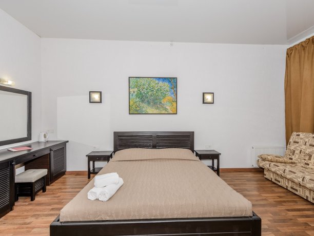 Люкс + №20 однокомнатный, база отдыха «Azov le Chalet», Кирилловка. Фото 4