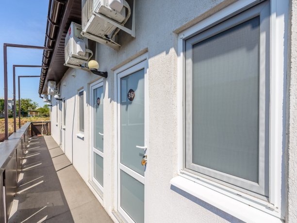 Junior Suite №34 однокомнатный, база отдыха «Azov le Chalet», Кирилловка. Фото 3