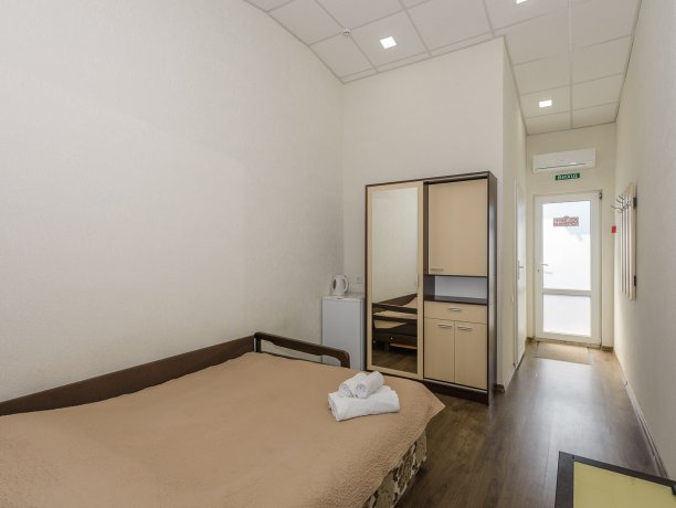 Junior Suite №37 однокомнатный, база отдыха «Azov le Chalet», Кирилловка. Фото 3