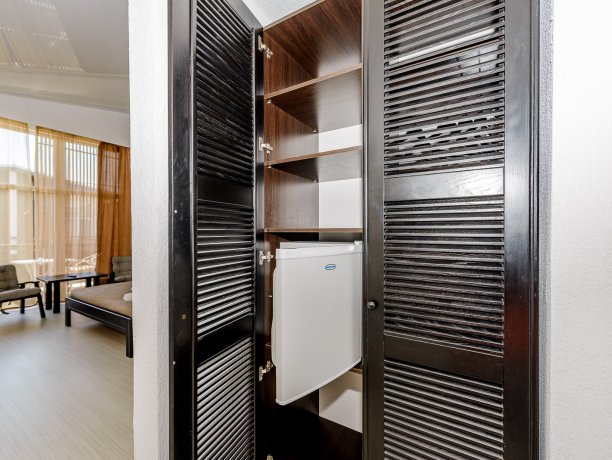 Deluxe №16 однокомнатный, база отдыха «Azov le Chalet», Кирилловка. Фото 10