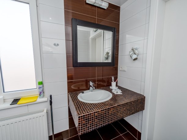 Deluxe №29 однокомнатный, база отдыха «Azov le Chalet», Кирилловка. Фото 5