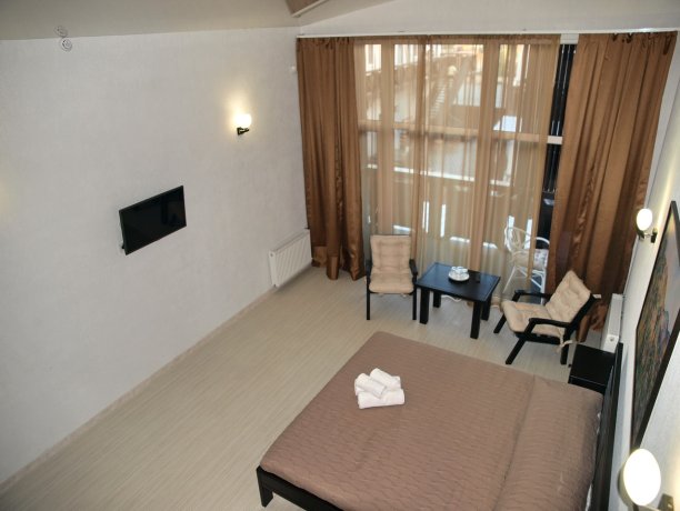 Deluxe №30 однокомнатный, база отдыха «Azov le Chalet», Кирилловка. Фото 7