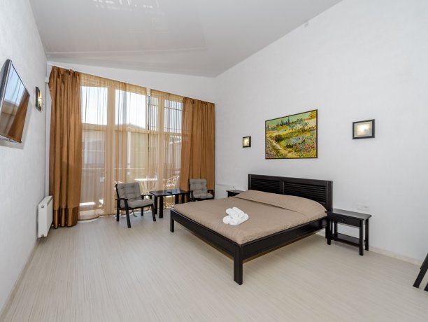 Deluxe №31 однокомнатный, база отдыха «Azov le Chalet», Кирилловка. Фото 9