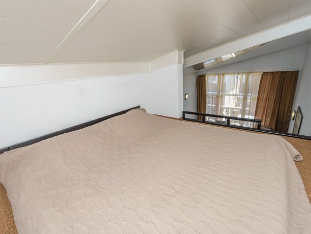 Deluxe №32 однокомнатный, база отдыха «Azov le Chalet», Кирилловка. Фото 4