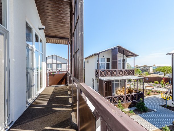 Shale №1 двухкомнатный, база отдыха «Azov le Chalet», Кирилловка. Фото 13