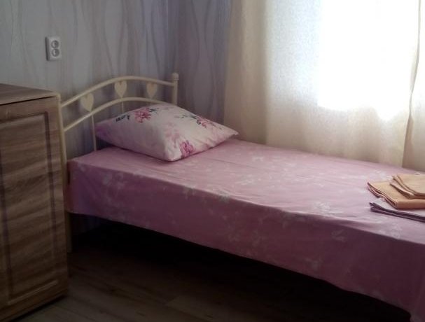 Люкс 8-2 двухкомнатный, база отдыха «Орион», Кирилловка. Фото 6