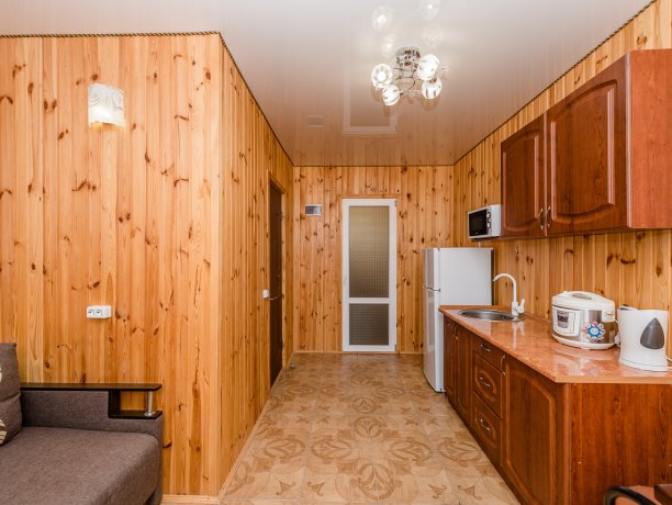 Suite №1 Della Luna (боковой вид на море) двухкомнатный, гостиничный комплекс «Tropicanka Resort Hotel», Кирилловка. Фото 3